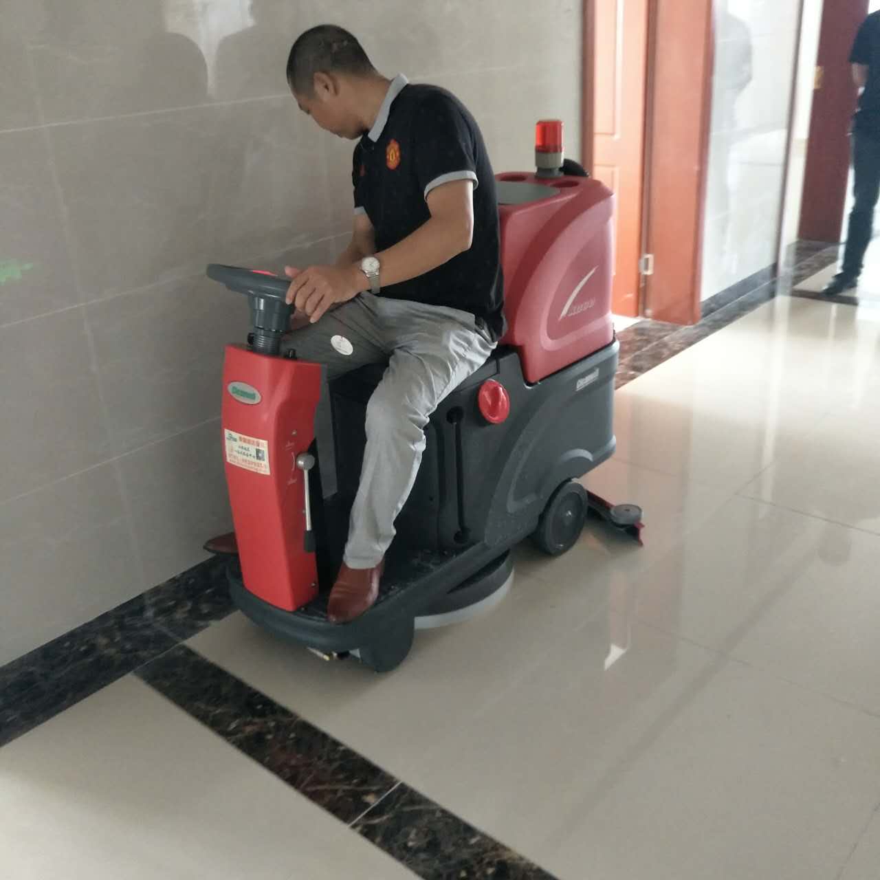 广西洗地机的使用于哪些场所